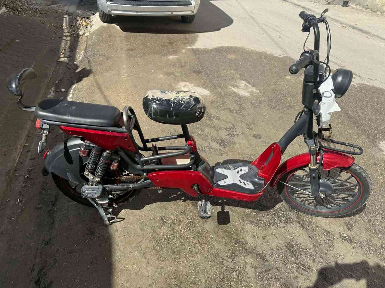 ا
السلام عليكم باسكل شحن للبيع ماعايز شي بطاريات جديده تايرات جديده *********** هذا رقمي بي واتساب
