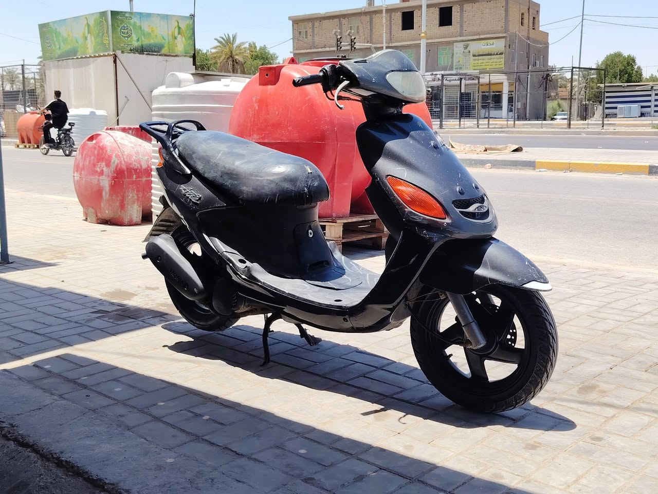 دراجة دولفين للبيع السعر ٣٥٠ وبيهه مجال الشراي يتصل عل الرقم *********** كرهبايات شغاله دراجه نظيفه مكينه ناعمه نهظه مشي
