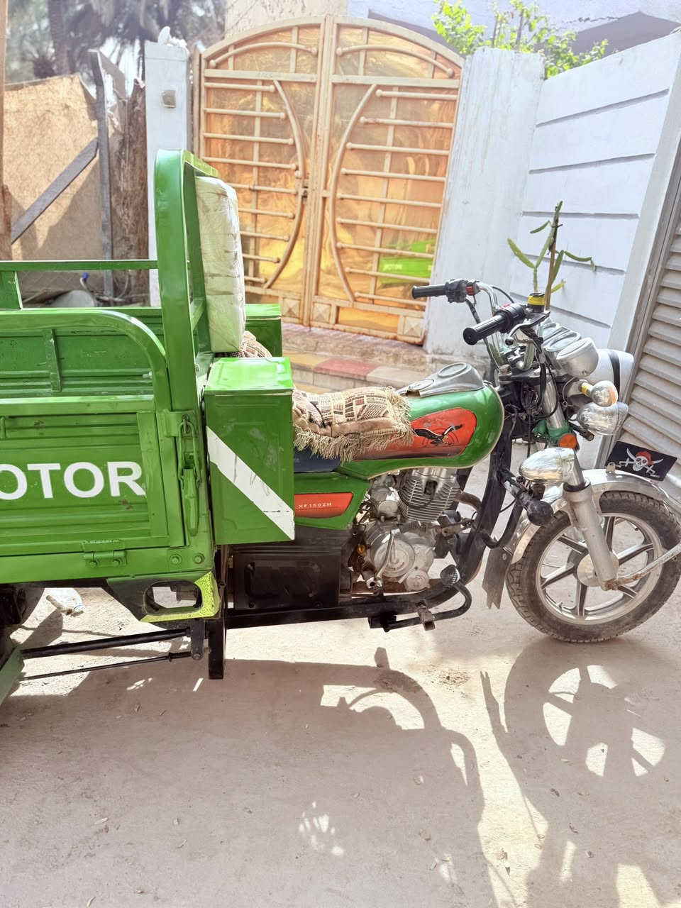 سلام عليكم ستوته للبيع مكفوله كفاله عامه أوراق اصولي سبع أوراق موديل 18محرك ما مفتوح نضافه 💯 كهربائيات كله شغاله نكره سلف السعر 1650بيه مجال قليل الاتصال عله الرقم ***********
