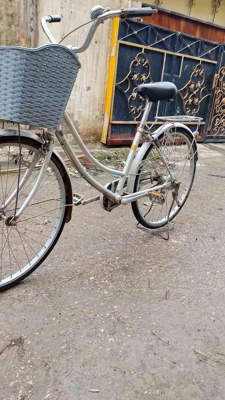 سلام عليكم
باسكل حجم 26للبيع مابي اي نقص كامل مكمل ميحتاجله شي السعر 85بي مجال قليل مكان ديالى بعقوبه لشراي يجي خاص ولموشراي ليراسني


**إذا كنت صاحب هذا الإعلان وتريد حذفه لأي سبب، رجاءا أرسل رسالة إلى الدعم الفني**