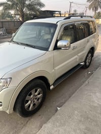 باجيرو حبتور لون صدفي  فول مواصفات   موديل 2011 رقم بغداد باسمي  1- سل...