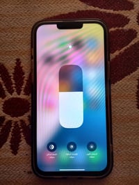للبيع iPhone 13 Pro Max 📱 اللون : فضي  /  فاخر 💾 السعة: 256GB 🔋 صحة ال...
