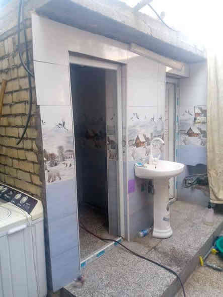 دار للبيع ١٠٠ م زراعي سند ٢٥ حي طارق قرب مولده المري وقرب حسينيه ابو صالح السعر ٧٠ لااستفسار يرجى مراسلة وتساب
***********
