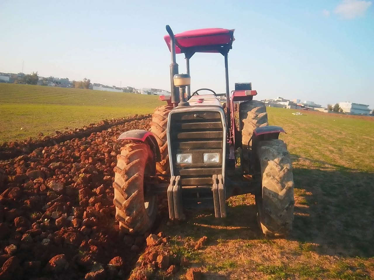 ايراني موديل 2007 محور للبيع رقم سليمانيه عنوان طريق سليمانيه ***********
