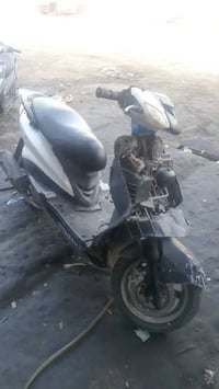 سكنس • كوم حديد