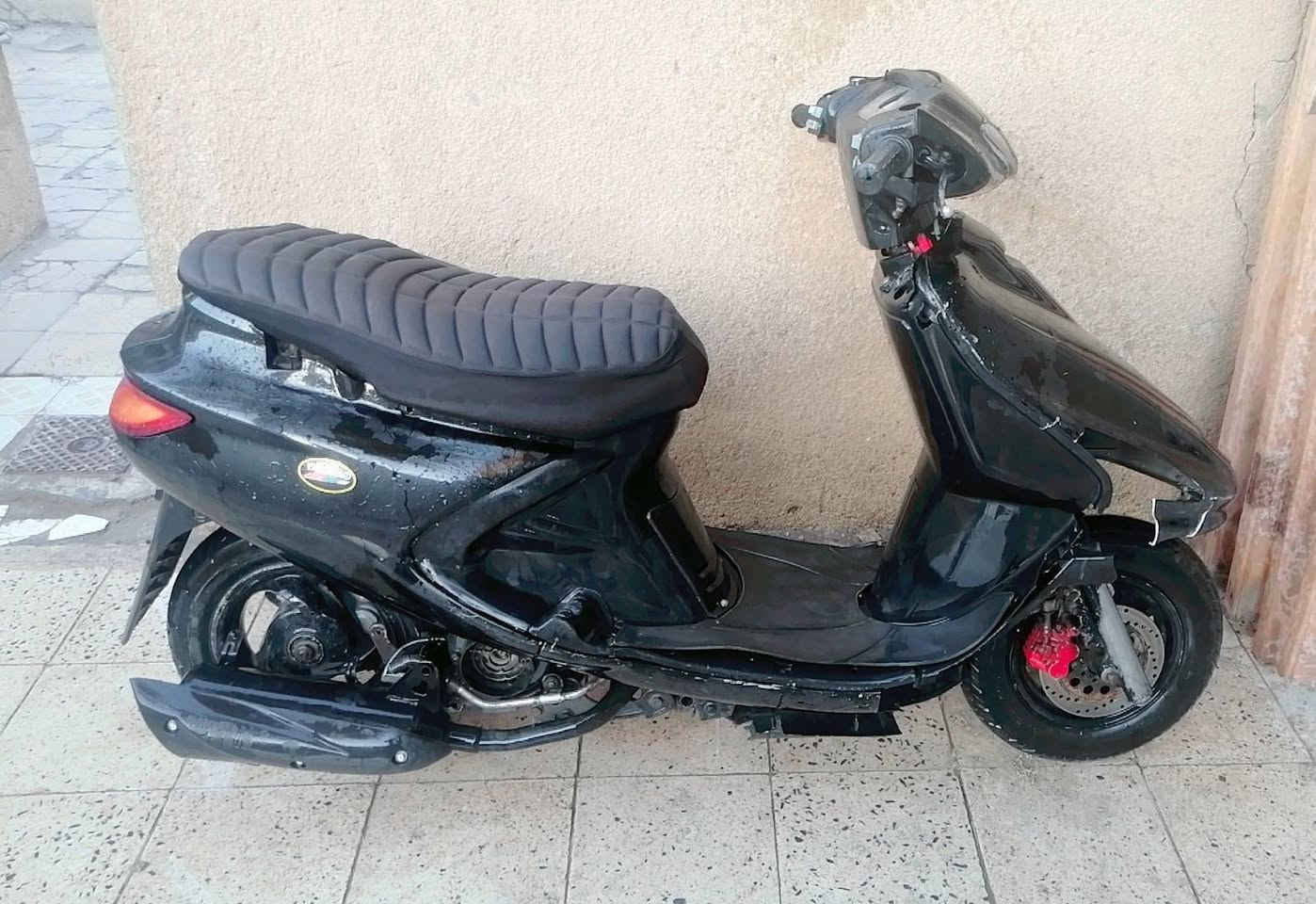 سلام عليكم دراجه فراشة للبيع كلشي مابيه  هندر وحده تشتقل شلعا ومعدل السعر 250 وبيه مجال مكاني البصره زبير ***********
