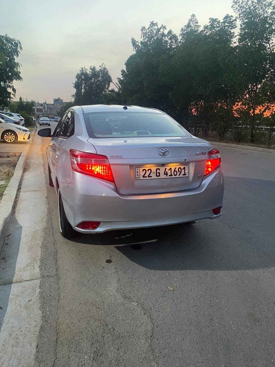 يارس خليجي
2017
رقم الاربيل بسمي
محرك 1500
ماشيه 240
باب سايق صبغ فقط وطخه بل جاملخ👉 
سياره جديده بمعنئ الكلمه
شاشه
تخم تاير
دوشمه
السعر  110 وبيه مجال
مكان سياره بغداد الغزاليه
للاستفسار تصال على الرقم ***********
