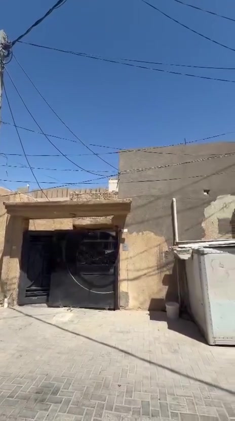 السلام عليكم بيت بعي الشهداء الملحق قرب اتحاد الشباب يم سوق الحبوبي الجديد2غرف نوم طاب
ركن تجاري طابقين
ق الثاني وحمام وصطحين 
طابق الاول هول وستقبال ومطبخ وغرفه نوم واي استفسار 
اتصلو على الرقم وبي وارد شهري ايجار محلين برادات
***********
