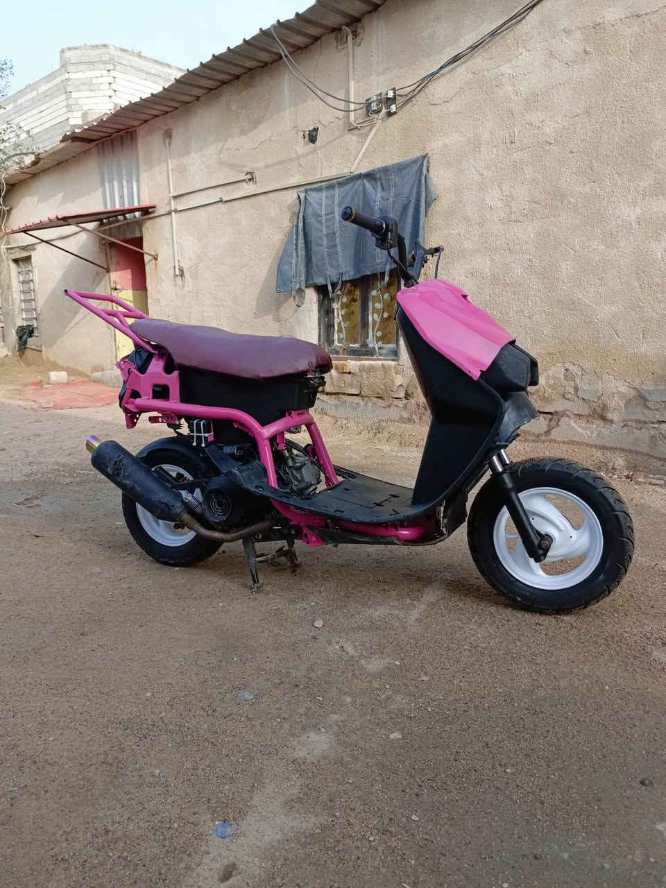 السلام عليكم فراشه حربيه محرك ماكس مفتوح ولفات فقط ناعمه دراجه تعمير نص ضفيره تايرات جدد شلعه ومعدل قطرة دهن وكلج خلفي رياضي كزوز رياضي سعر 300 وبيه مجال قليل مكان لبصره زبير رقم *********** رجائآ مو شراي لا تعبني
