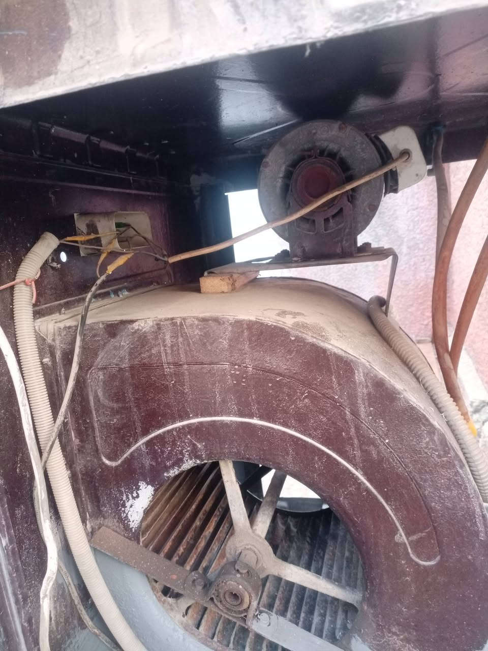 مبرده حجم 2ونص شغاله سرعتين 60وبيه مجال مكان الشعب ***********
