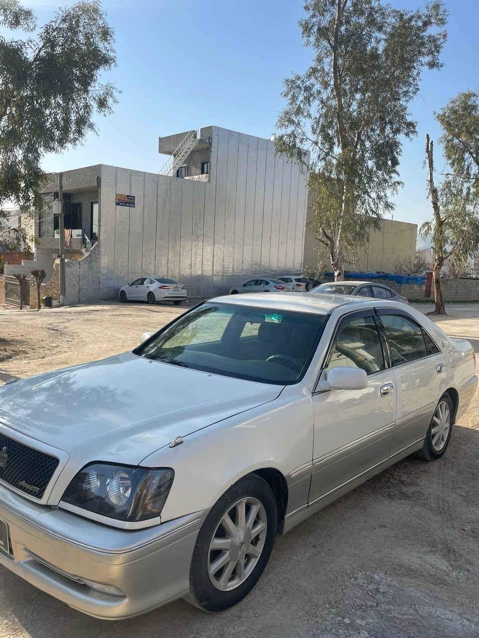 مەلیکە ساغ
2003 
دوو دوگمە پەردە جوار کوشن کارەبا کوشن خەزن
جوار تایەو ویلی تازەی لەسەرە
هایدرۆلیکی گیری تازە گۆراوە
تازە عام سیرفزم کردوە
داشبلی لۆک بئ تەقیوی
تەبرید ساردو گەرم
دوا کریستالی پێش عیون
مەکینە بجوک d4
گیرو مەکینە ئەکسل بەشەرتی دەوەستا
جالو قوپاوی نیە سەقفی شوشەیە ماشەلا
٣ پارجەی یابانی بۆیاخە
مشتەریت مەسج کە یان تیل کە شوینم سلیمانیە
گۆرینەوەش ئەکەم بە شاهینەی مووسی جوان السليمانية, العراق


**إذا كنت صاحب هذا الإعلان وتريد حذفه لأي سبب، رجاءا أرسل رسالة إلى الدعم الفني**