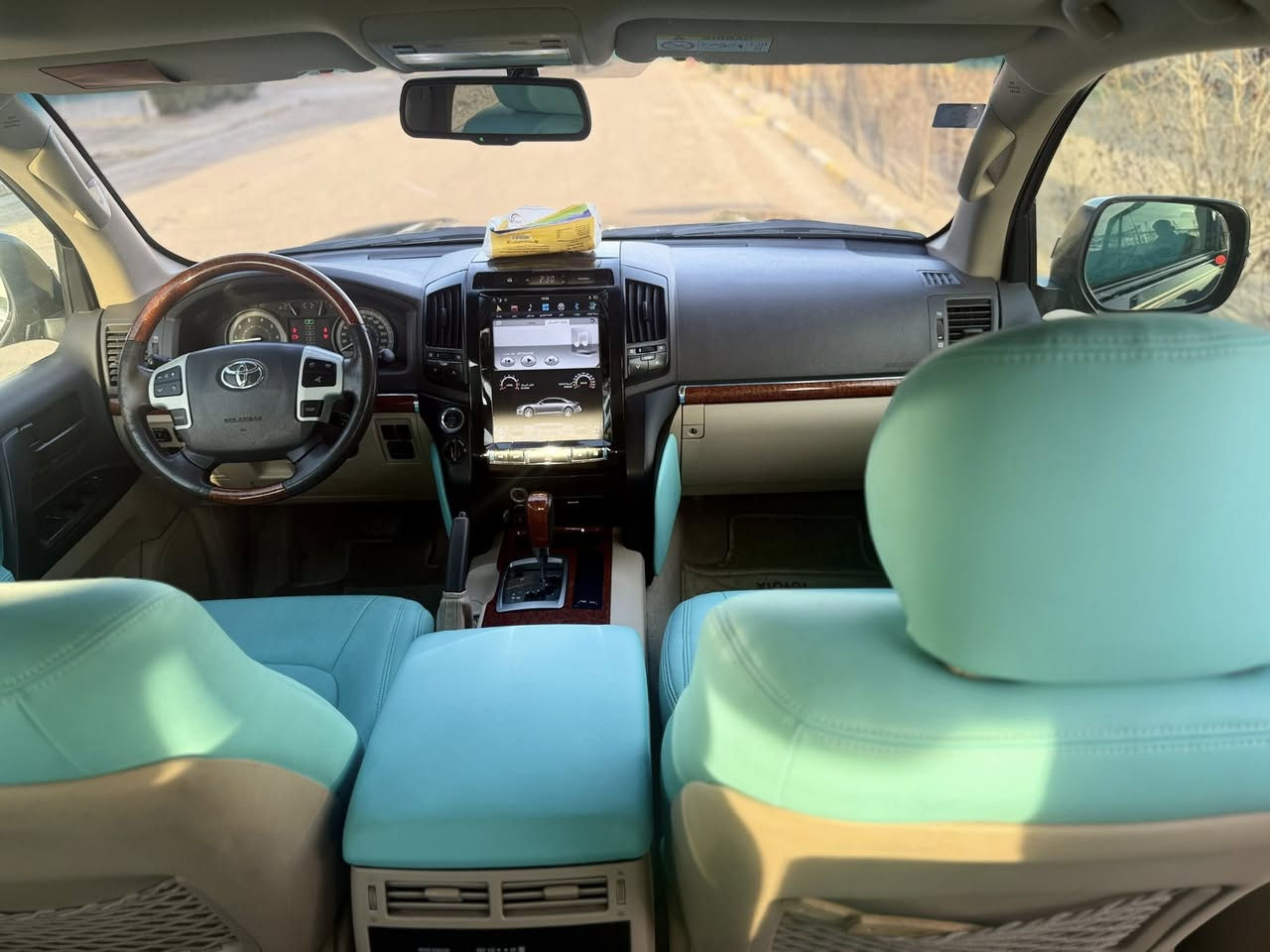 السلام عليكم
لاندركوز 2015
ماشية 150
كفاله عامة صبغ ضربه فتح حادث 
فقط بارد بسيط بجاملغ الامامي 
رقم بغداد هزه ولوحات جدد باسمي 
فول مواصفات 1/1
شاشه 
كامره 
تحكم ستيرن 
ثلاجة 
تبريد 3 قطع 
مرايه شفط 
بصمة تشغيل + ابواب 
فتحة 
وباقي مواصفات معروفه 
مكاني بغداد البلديات 
***********
السعر 420
