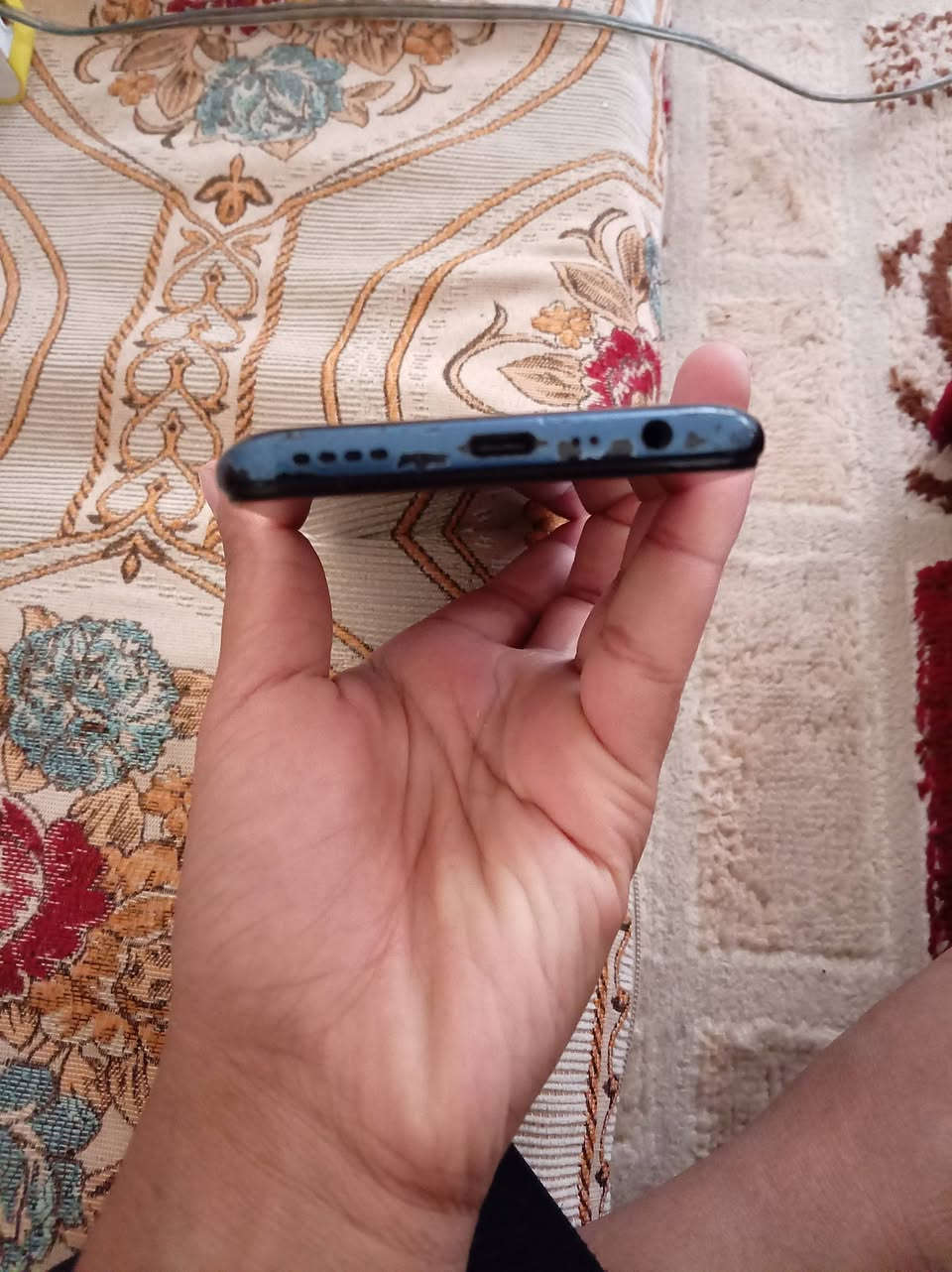 سلام عليكم  موبايل مستخدم للبيع realme7
ذاكره 128
رام 8 
بوبجي 40فريم 
الجهاز ما مفتوح 
السعر 90وبي مجال 
الاتصال *********** او ماسنجر 
المكان ساحل الايسر سلمان
