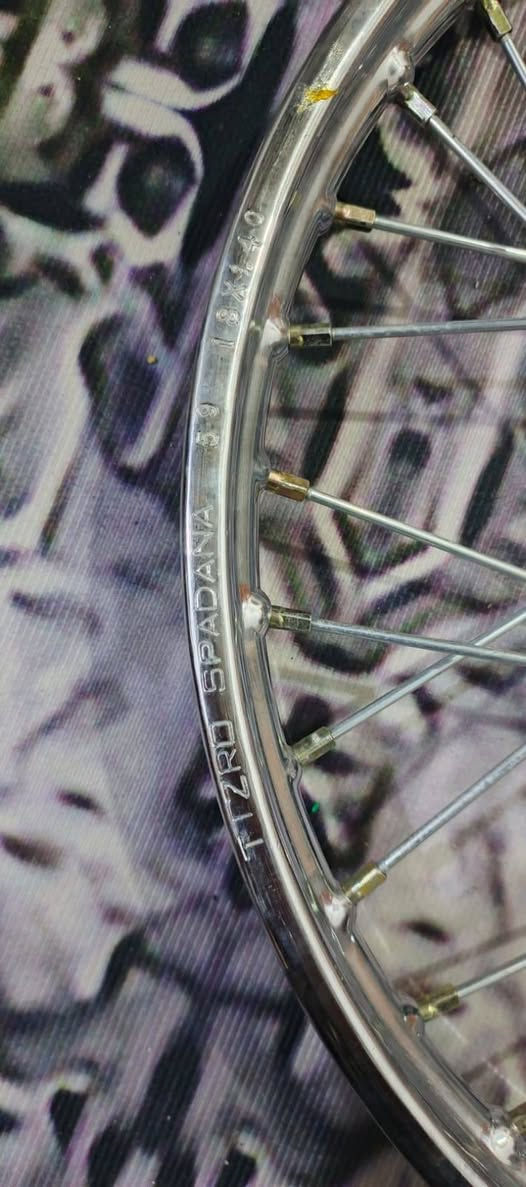 شباب ويل امامي. اصلي. مختم. عوزه بوربرن. وياه طبله. للبيع. او مراوس بطيخه. رياضي.سوده 25 وبي مجال مكاني ناصريه مركز منصوريه هذا رقمي *********** و ***********
