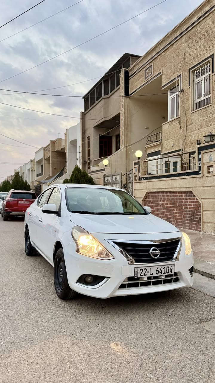 نيسان صني هندي 
موديل : 2021 
ماشية : 118 الف km
جاملغ خلفي و امامي طرف السكن صبغ 
السعر : 105
رقم موبايل و واتساب 
***********
