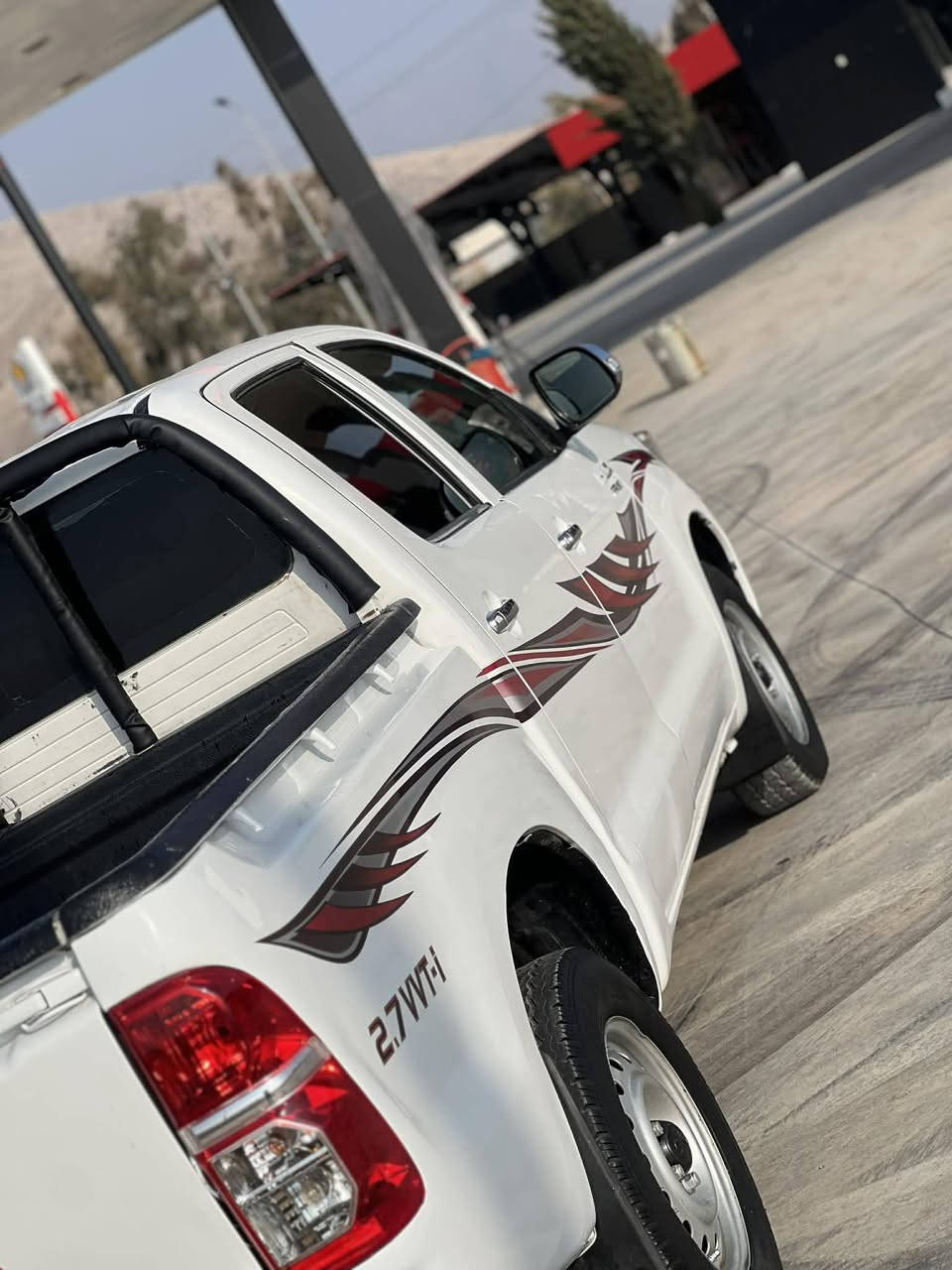 مەرزیەحلوج 2011پێشی کراوەتە2014سەقفوشانی بۆیاخ نیە گێڕومەکینەوئەکسل بەشەرت ماڵی دۆستە بەشەرت حاسیبە توندوتۆڵا سحری 87مەجال شوێن ڕانیە 075106303 78
