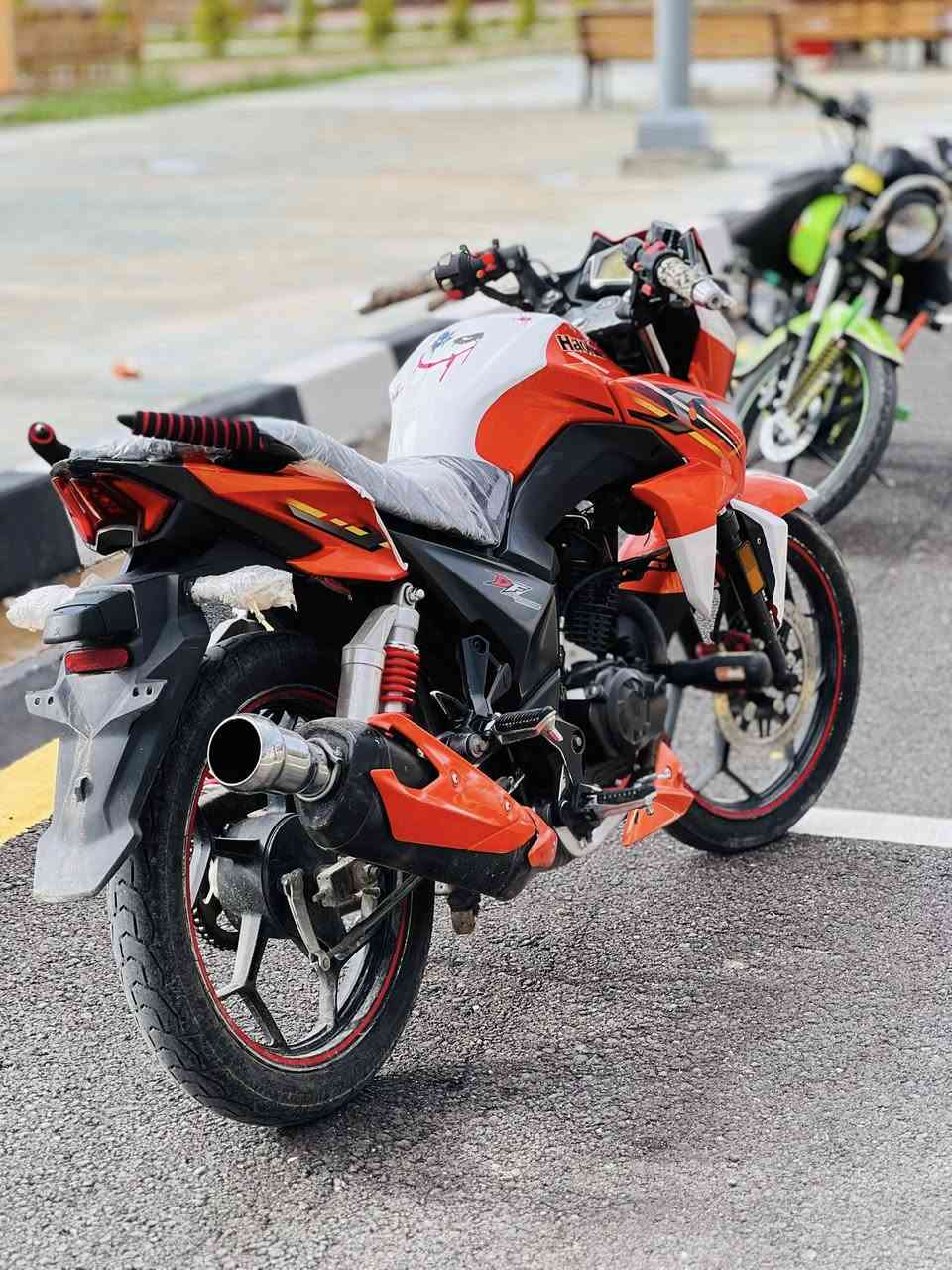 سلام عليكم 
دراجه للبيع نوع هوجي DF✨
مرقمه وكامله نكليزي 
موديل ٢٠١٩ تخبل نعومه ونشاط فول⚡️
سعر🔥🔥 خاص او رقم ***********
