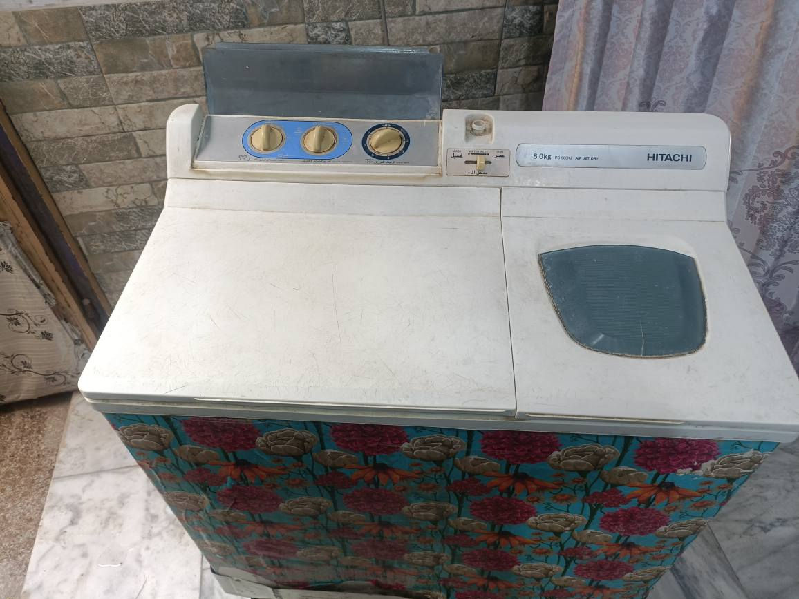 غساله هيتاشي اصلي الوزن 8 كيلو نضيفه وشغاله ومابيها اي عطل ناصريه حي اور *********** السعر 100 ناصرية, ذي قار
