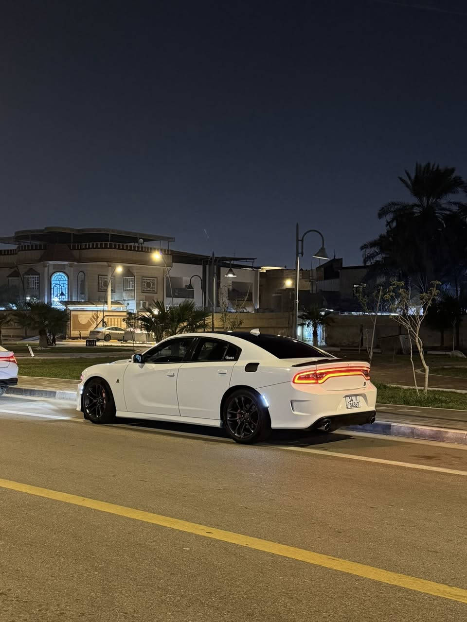 دوج جارجرRT5700
مديل 2021 حادث جاملغ خلفي فقط جاهزه  السياره وعليها اضافات 

كزوز اجتي بور 

لد متغير 

اكسل قفل srt 

جاهزه للخير تحويل ثاني يوم كير مكينه كفاله 

رقمي ***********
