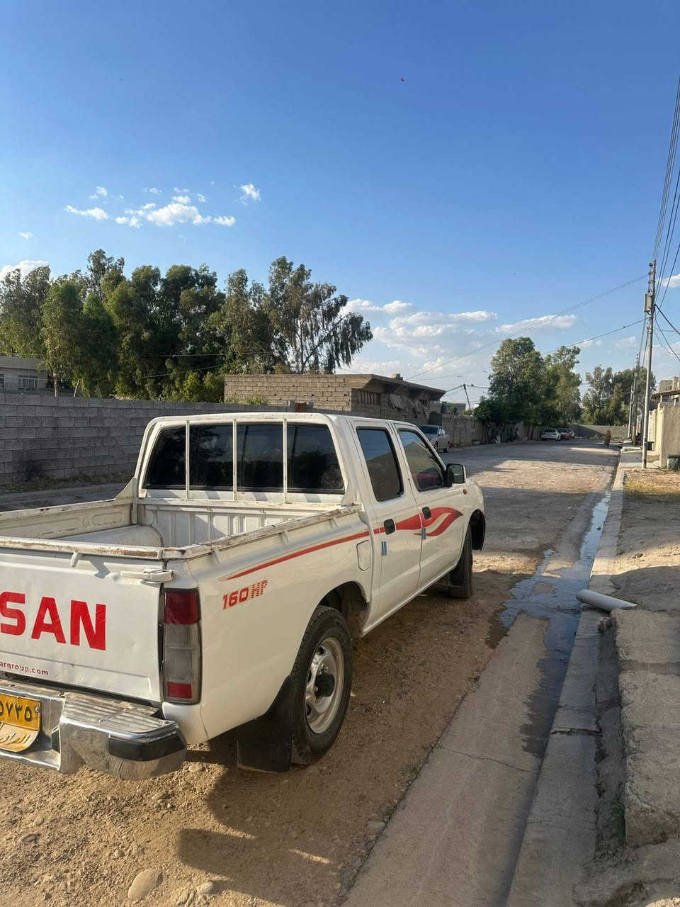بیکاب نیسان دەبل قەمەرە ٢٠١١
بێ لێدران گێر و مەکینە بەشەرت سویچ کۆنترۆڵ چوارتایەی نوێ سێ ساردی هەیە لەگەڵ بستەک سبۆغ سەنەوی تازە خلاس بووە تةحويل بڕانەوە و غرامە بەشەرت سعر ١١٩$ کەمەک مەجال موبایل /*********** أربيل, العراق
