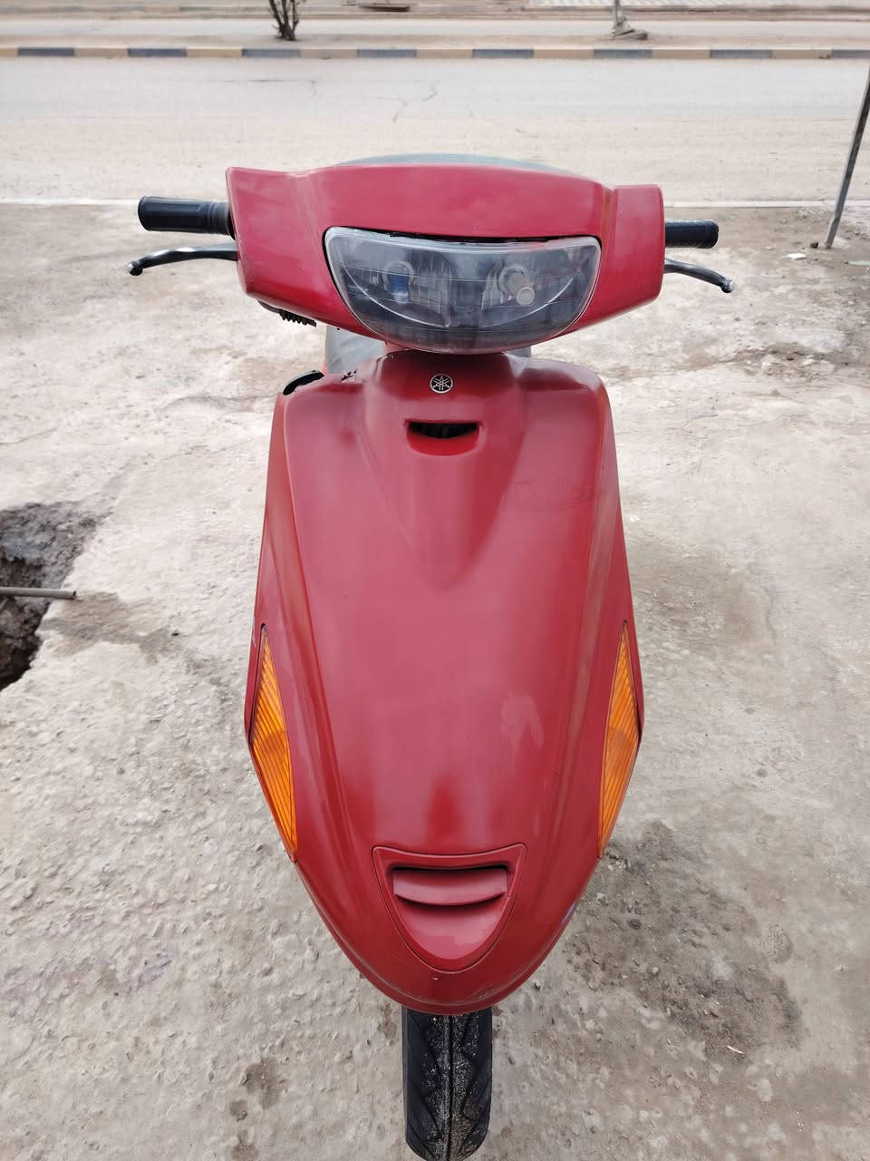 سلام عليكم اخوتي دراجه فراشه للبيع كلشي شغال الدراجه مستحقه تجفيت ما مفتوحه بس اذا اداريها بل دهن تجر عمر وياك السعر 350وبيها مجال مكاني نجف/كوفه *********** واتساب وماسنجر متواجد
