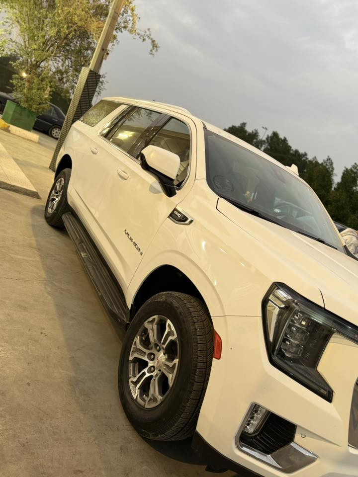 سلام عليكم  من رخصت الادمن. جمسي 22امريكي حادثه موجود بل منشور قطع وحده ماشي 200ك السياره نضيفه وحلوه التعجب السياره يخابر ويدلل رقم راعيه ***********
