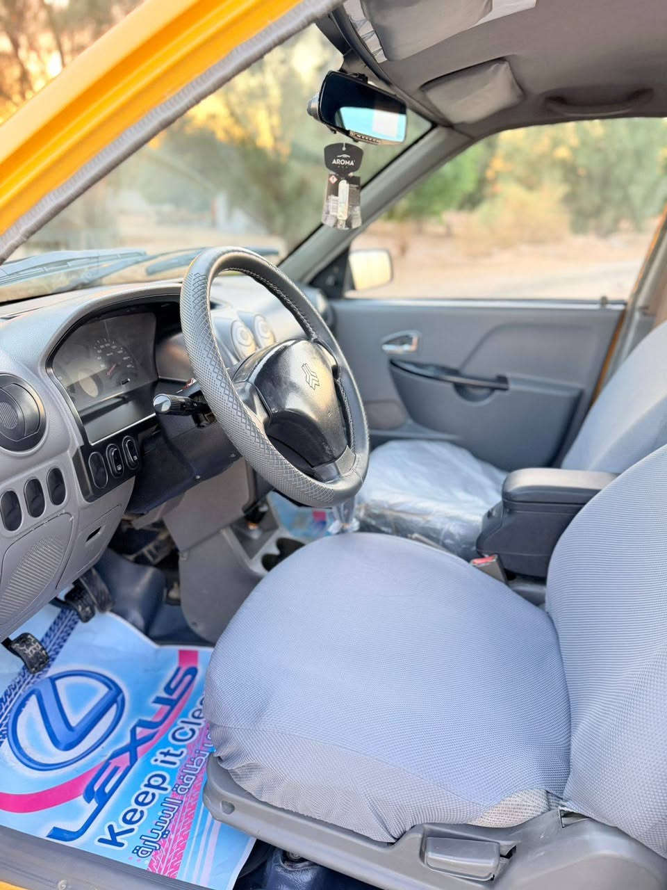 السلام عليكم سايبا موديل 2013 
مكفوله منل الصبغ والضربه 
فقط بنيد مبدل 
تخم تاير جديد 
تبريد وتدفئه شغاله 
سبير ما نازل 
رقم ألماني 
مكينه جديد 
ماشيه 166 حقيقي 
العنوان بغداد -جسر ديالى الجديد - تقاطع النهروان 
للاستفسار الاتصال على الرقم
*********** غير متواجد فيس بوك
السعر 40 وبيهه مجال بسيط
