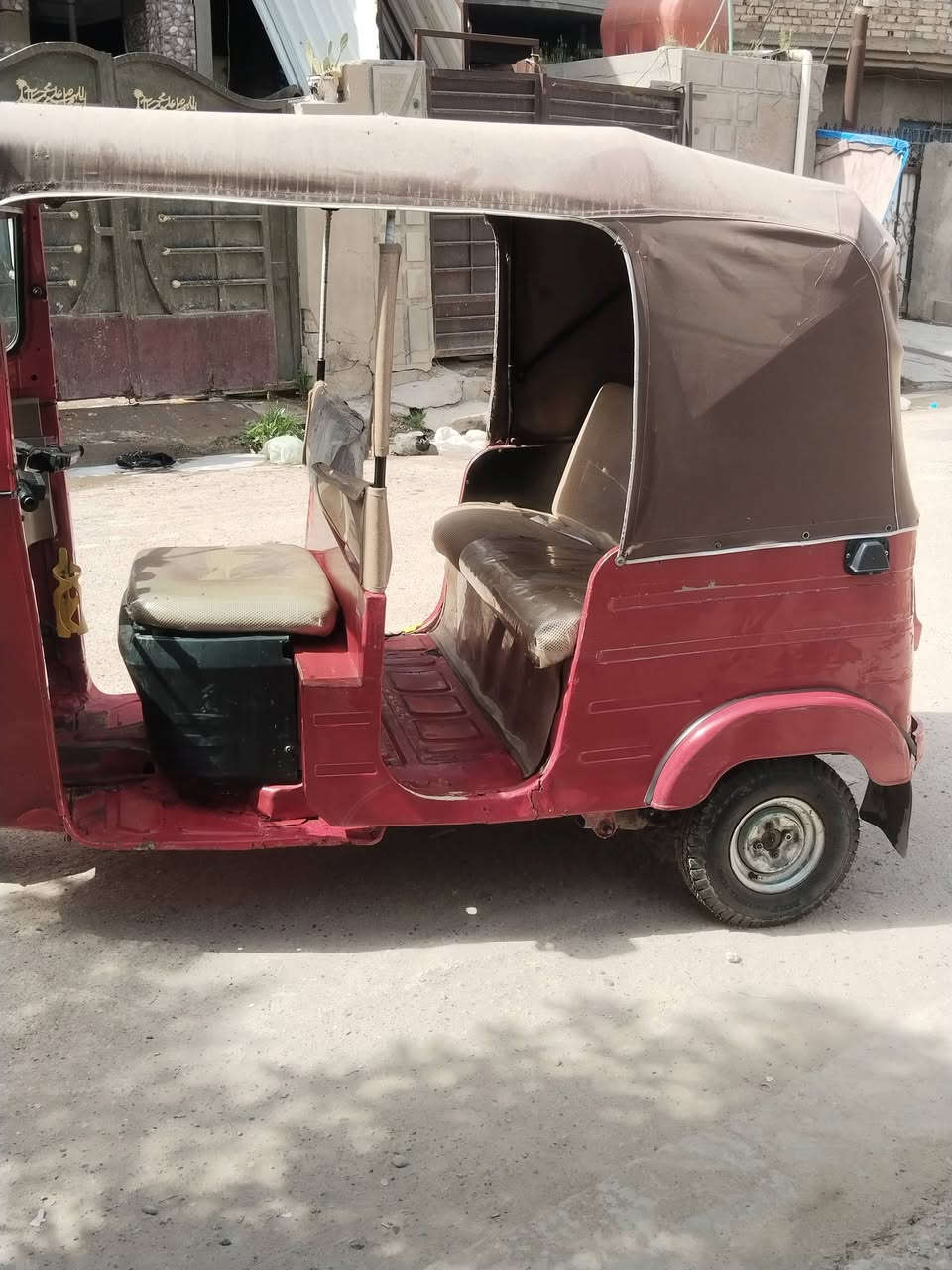 تكتك موديل 18رقم وسنويه بسمي محرك لا تنقص ولا تبخير البارحه جفته بعدهه ع سحك بس دوس يردلهه تعمير
مكاني الامين الثانيه 
السعر 4800


**إذا كنت صاحب هذا الإعلان وتريد حذفه لأي سبب، رجاءا أرسل رسالة إلى الدعم الفني**