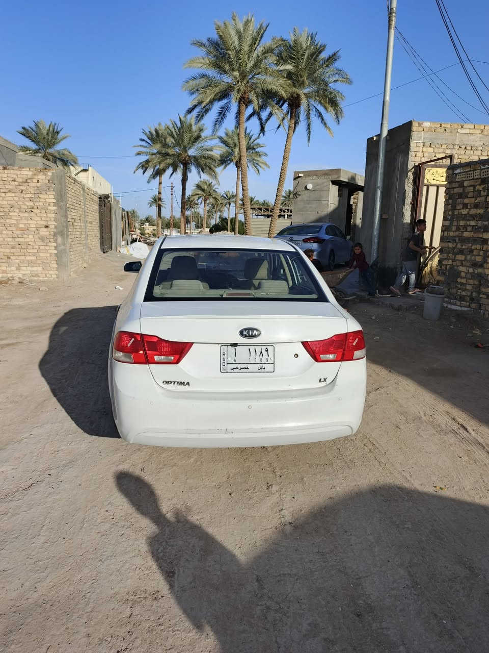 السلام عليكم
اوبتما خليجي مديل ٩ مكفولة بس الجاملغ الأمامي بي بارد قليل 
السياره بسمي رقم بابل 
مكان السياره بابل مركز قرب جامعة بابل  السعر ١٢٧ بيه مجال بسيط ***********او ***********
