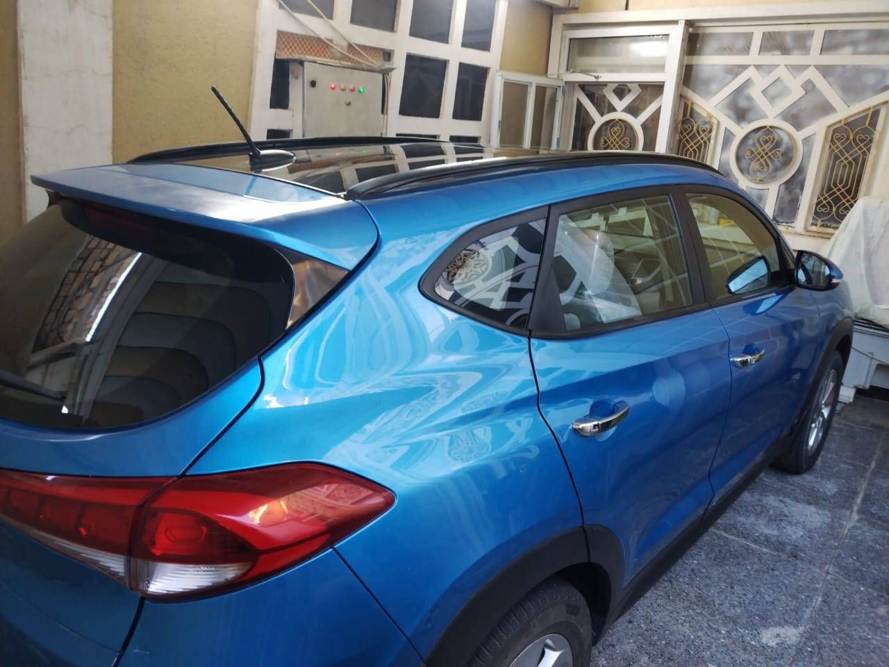 السلام عليكم....
مستعجل على البيعه

توسان خليجي ١٧ مكينه ٢٠٠٠ دوش كفاله مكينه وكير

سعرها ١٥٠ السونار داخل المنشور. ***********
