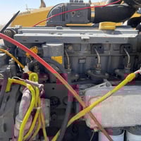 حادله بوماك موديل2011  كامله مابيه نقص محرك جديد مامفتوح   مضخات مكفول...