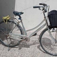 حجم 27  سعىر60 ‏‪0774 913 2577‬‏