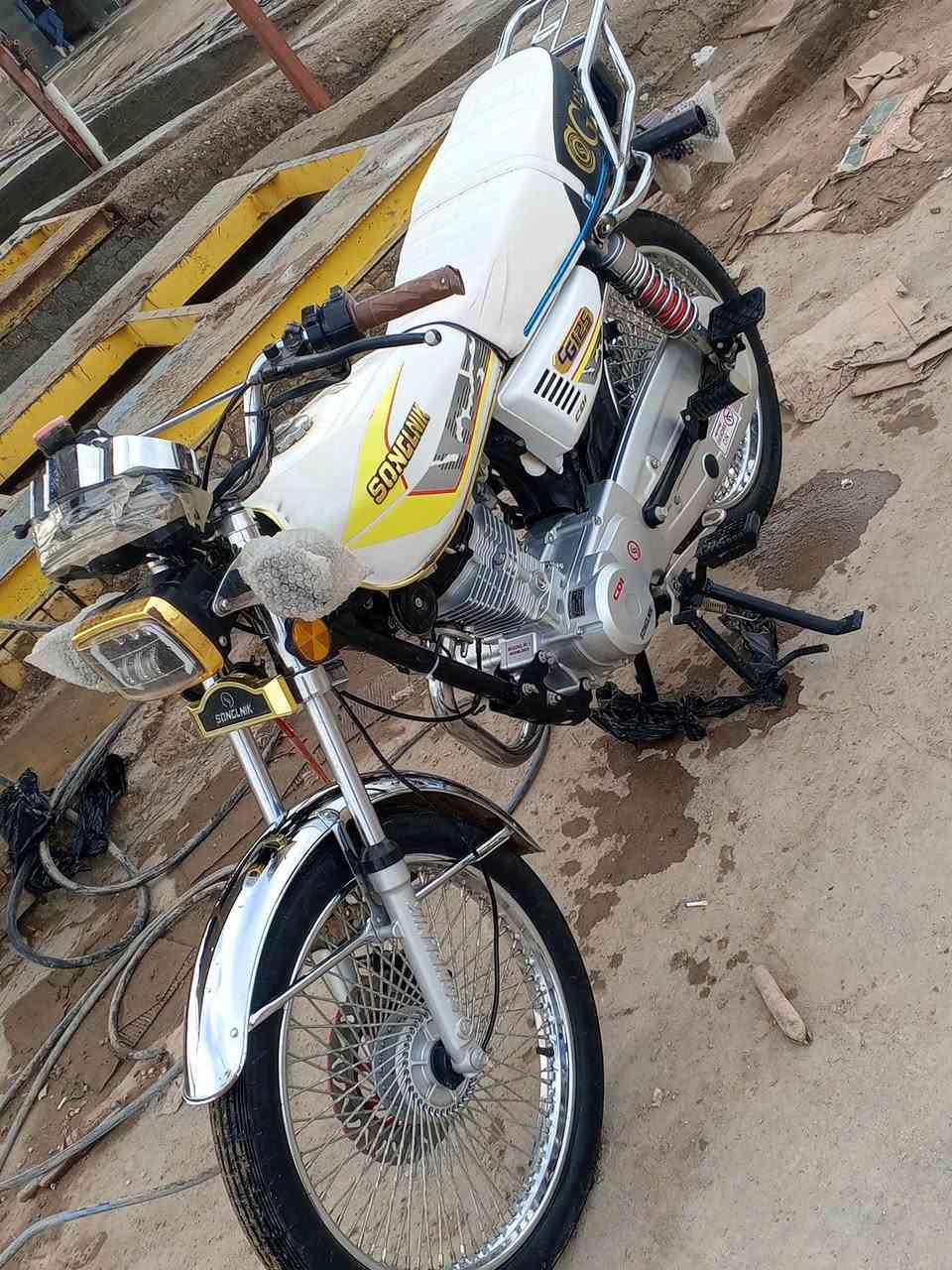 السلام عليكم دراجه تايكر موديل 2025 الدراجه مكفوله كفاله عامه دشبول الكتروني العنوان الديوانية قضاء السنيه 
للاستفسار ***********
