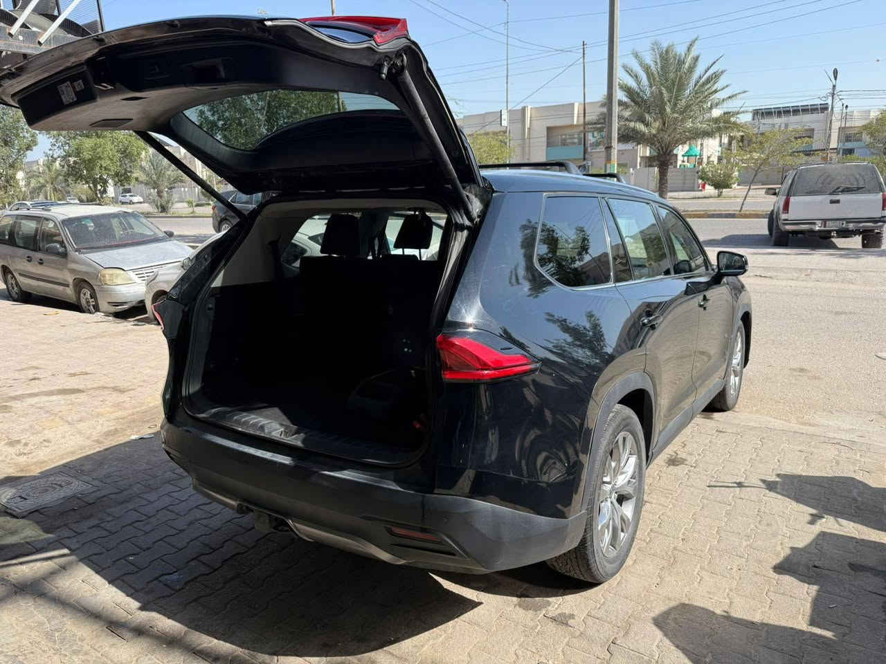 السلام عليكم كراند هايلندر 24 فول لمتدد
طخه بسيطه وعلى حادثه  380 قفل

للبيع او مراوس


**إذا كنت صاحب هذا الإعلان وتريد حذفه لأي سبب، رجاءا أرسل رسالة إلى الدعم الفني**