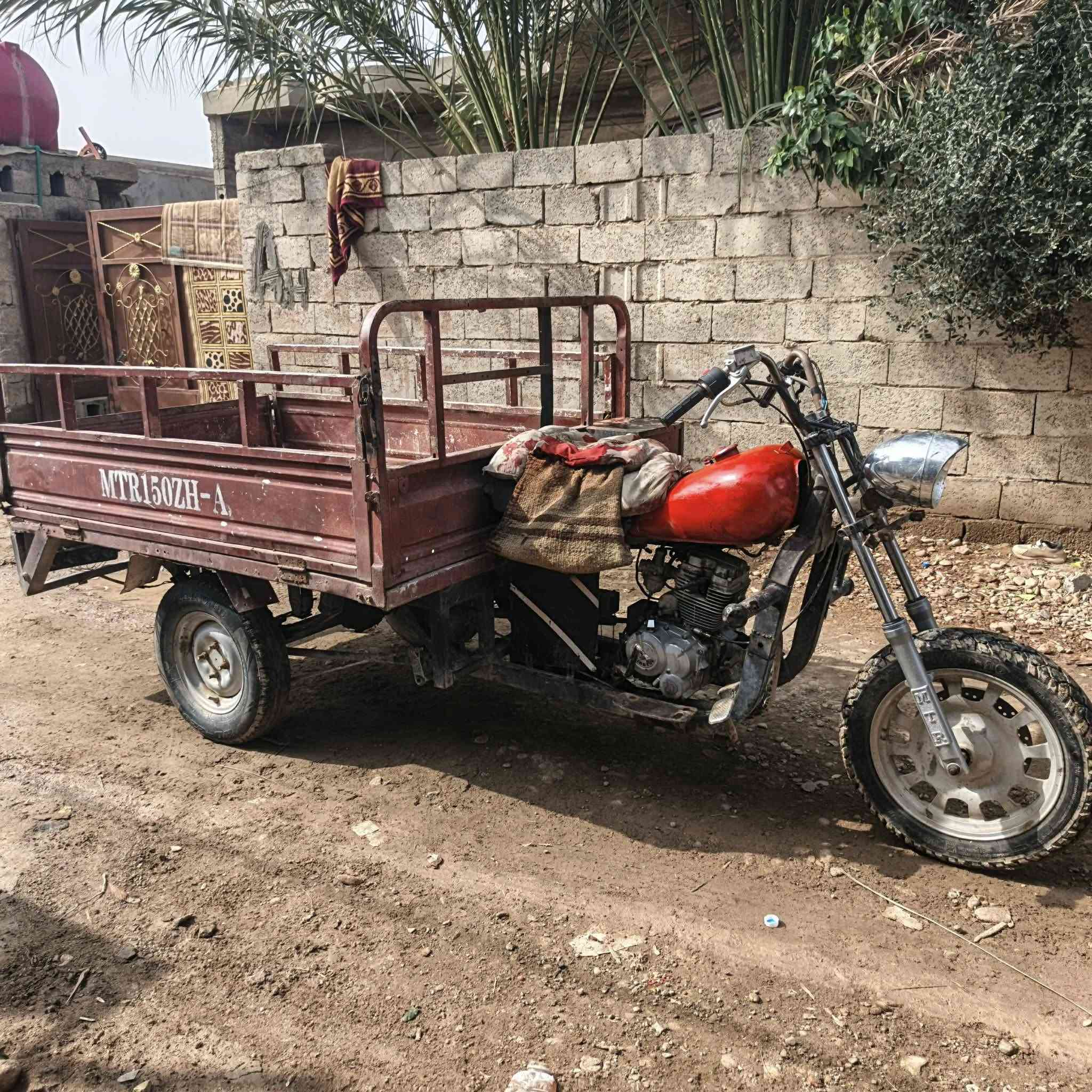 سلام عليكم ستوته امتيارللبيع محرك ام الطيراكسل ام الطير هندر واحد كهربائيات كامله نقصها بس باتري بدون اوراق السعر500وبيها مجال  مكاني ديالى للستفسار الاتصال ع رقم***********
