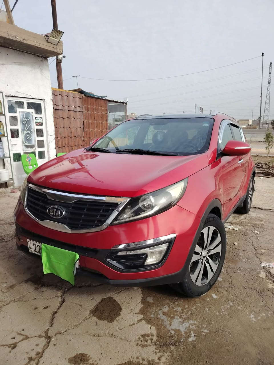 سلام عليكم سبورتج وارد أمريكي 2011 مواصفات EX فول واحد علة واحد 
بصمة
بنوراما
شاشة 
كامرة 
تحكم إستيرن أربع جهات
تدفئة+تبريد كشنات 
أشاير بل مري 
حساسات امامية
حساسات خلفية 
لايت زينون
سايد ابريك بل رجل 
محرك دوش 2400 تيربو

مكان السيارة بغداد قرب مرور الحسينية
السعر 125$ اوبيها مجال بسيط
للاستفسار ***********
