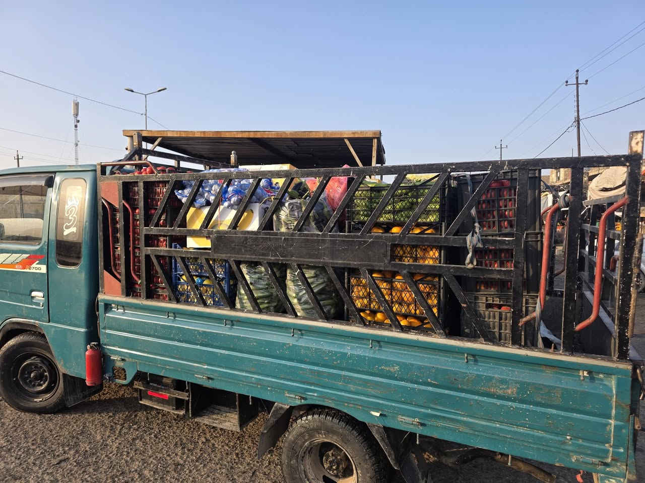 كيا سام سونك رقم نينوى المان شرط الوكالة والتحويل كير محرك شرط سيارة جاهز موديل 2000 السعرعر 60  وبيها مجال الاتصال ***********
