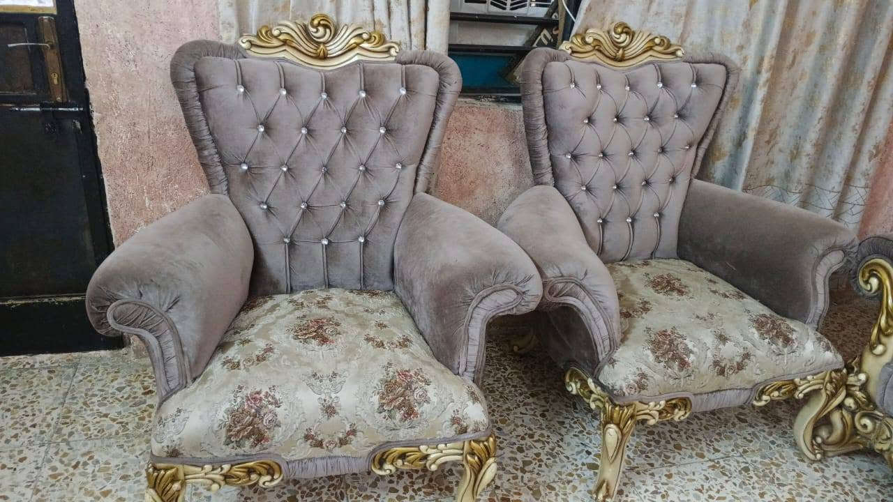 السلام عليكم تخم للبيع 10مقعد
***********
