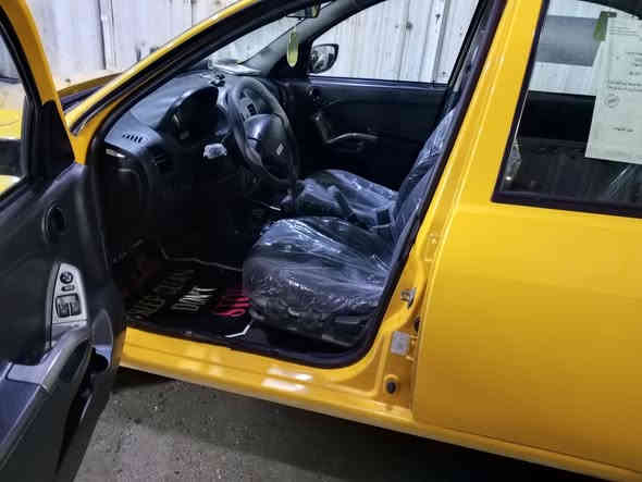 ساينه 2019 بدون صبغ بلاديه محرك وكير وتبريد وكهربائيات كله مكفول سياره حره سعره 62ورقه وبيه مجال يوجد مقطع فيديو توضيحي بلمنشور 
***********
