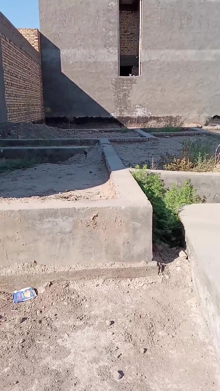 بتلو زراعي 100م مربع 10 في 10سند 25 مجمع هيثم الجبوري بناء حديث خدمات كاملة ماء كهرباء تبليط السعر 25 مليون مجال بسيط للمشتري البراق لتجارة العقار هاتف ***********
