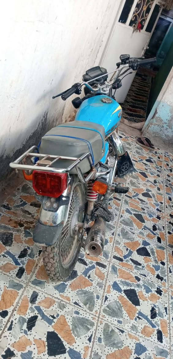 السلام عليكم دراجه البيع اربعه كير ايرانيه مديل2023ارواق اصوليه وكامله مو سكنر كفاله  بس دراجه مامغسوله نضيفه وماتعبانه بغداد النهروان ***********
