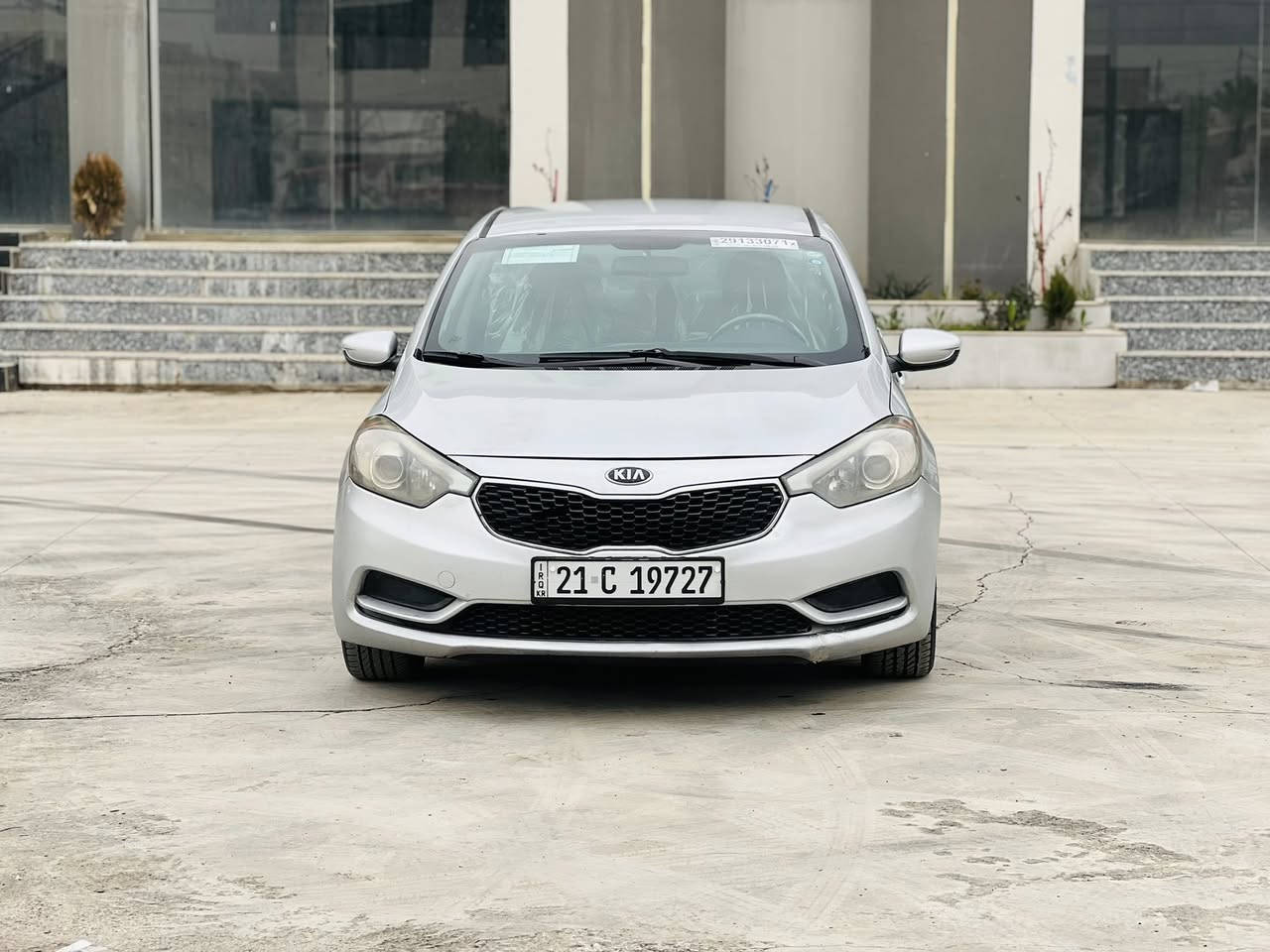 السلام عليكم
كيا فورتي موديل 2015
 وارد امريكي
سياره جاهزه وبسمي 
حادثها اربع قطع رش
كير ومحرك. شرط
ماشيي 100
رقم الهاتف ***********
رقم الهاتف ***********
السعر: اتصل. وتدلل
يرهم مقدمه 
العنوان: القياره/
