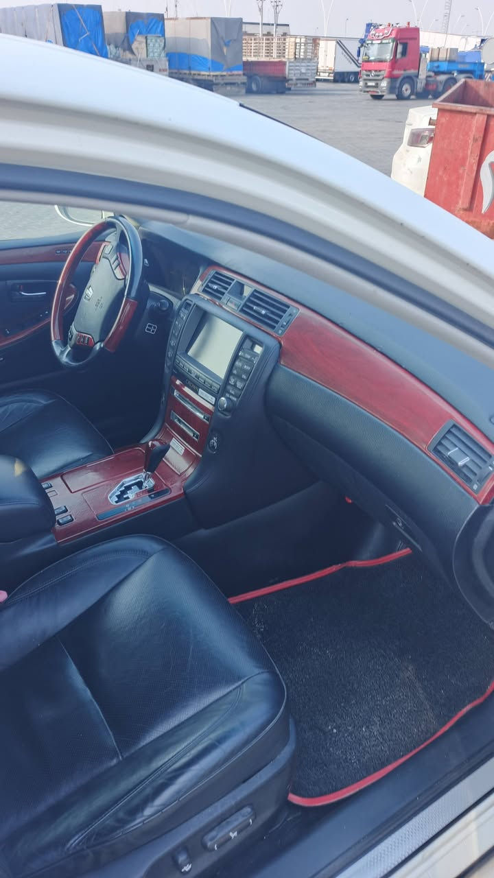 شاهيه 2006 مزاد دوله كفاله عامه من كلشي رقم بصره شاصي 84 فتحه جلد تحوير بل بصره فوك وجوه حجريات بيها دشبول ايسر شراي يتصل مو شراي يعبر سعر 185 /***********
