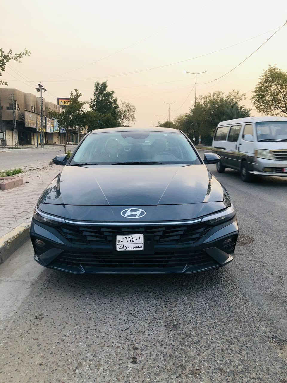 للبيع النترا 2025 وارد محرك  2000 دوش
ماشيه 8 الف 
دخول جديد. بدون رقم 📍
بدون ايرباك بجم كبس
الحادث صندوك خلفي مبدل ومصبوغ  وبيه شويه سحب بلحوض
الموصفات 
تحكم ستيرن جهتين
شاشه دجتل 
كامره
تدفئه كشنات
تدفئه ستيرن
اربع انظمه قياده (نورمل _سمارت_ايكو _سبورت)
رادرات اماميه وخلفيه
توقيف ذاتي 
بصمه 
رجاج ستيرن تحذير 
قياده ذاتيه
تشغيل عن بعد 
تحديد مسار

السعر 154 وبيه مجال بسيط

التلفون ***********
