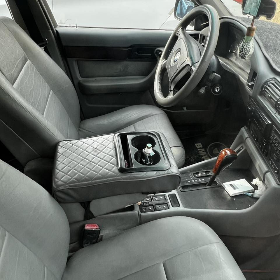 موديل 93
مسكر فانوص  مكينة 525 رقم بغداد انكليزي هزة جديدة  فول مواصفات كشنات كهربائي فتحةً سقف
مكينة كير كفالة المكان حله / السعر 66
***********
