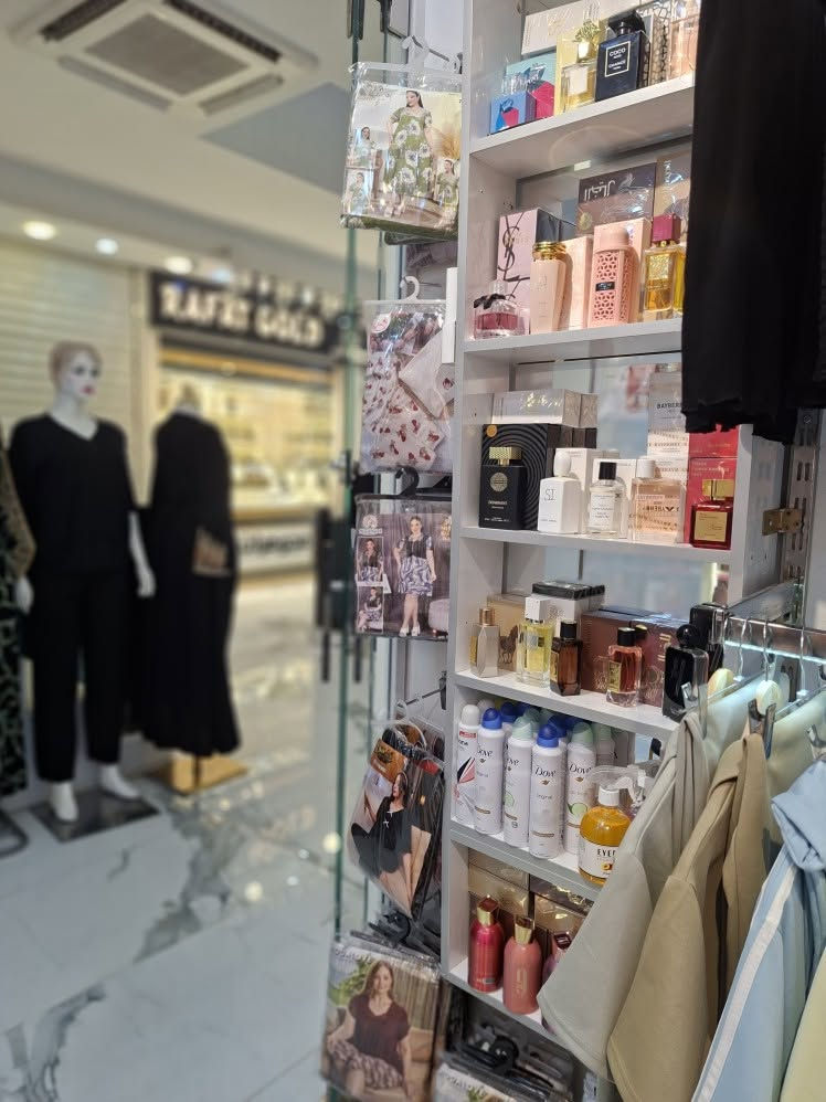 كل الجمال بمكان واحد! 🤍
تراكات، تجهيزات عرائس، عطور، كلبيات، ملابس جم ورياضي، ملابس فنتج وكارتونية، بخامات أصلية، موديلات نادرة ومميزة، وكلها بأسعار مناسبة.
إذا تحبون تشوفون البضاعة الجديدة على الطبيعة، ننتظر زيارتكم حتى تختارون اللي يعجبكم.
📍 كوزال شوب
مجمع روتانا – الطابق الأول 🌷


**إذا كنت صاحب هذا الإعلان وتريد حذفه لأي سبب، رجاءا أرسل رسالة إلى الدعم الفني**