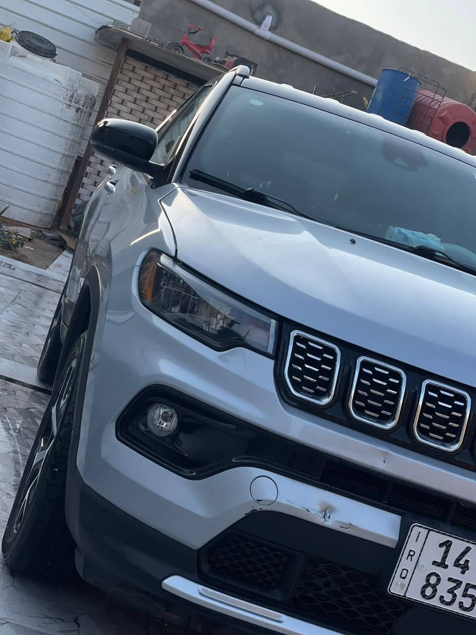 السلام عليكم للبيع فقط
جيب كومباس موديل 2024الطراز الجديد مرقم بصره الجديد ماشية 8الاف
السياره حادثها جاملغ خلفي
البجم بلادي راديترات مروحه تبريد كله
بوضع الشركة
محرك 2000 تيربو 4 سلندر
ماشيه 8الاف زيرو السياره
السياره فئة لمتدد
رادار امامي جانبي
مانع تصادم
بصمة تشغيل
شاشه ايباد كبيره لمس
تبريد قطعتين
فول تحكمات استيرن جهتين امامي خلفي
سايد بريك بصمة
4x4
مانع انزلاق
وباقي المواصفات معروفه للسياره

رقم الهاتف:***********
