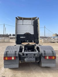 اكتروس شمعه موديل 2001حجم 43. للاستفسار ‭0774 808 5702‬