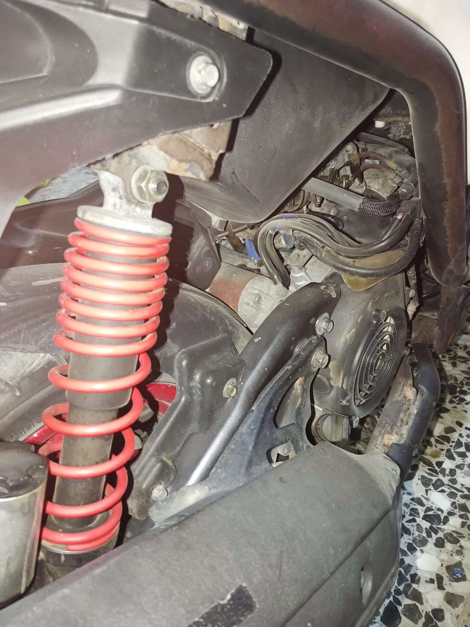 سكنس جبلي دراجة مال رمبة بالكارتون صارلها سبوع من نازلة من المعرض دراجة بجيس  اللة شاهد شلعة معدل فول دراجة جديدة مكاني بلادية برغي ممفتوح بيها ابد بغداد حي النصر سعربـمليون ٢٥٠ بيها مجال حك جية شراي يراسلني خاص ويدلل


**إذا كنت صاحب هذا الإعلان وتريد حذفه لأي سبب، رجاءا أرسل رسالة إلى الدعم الفني**