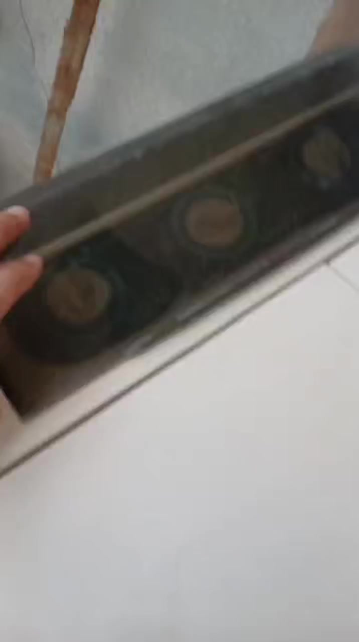 للبيع غسالة كبيرة مستعملة نظيفة. السعر 70وبيهة مجال بسيط المكان العبيدي. للاستفسار  *********** موجود واتس اب
